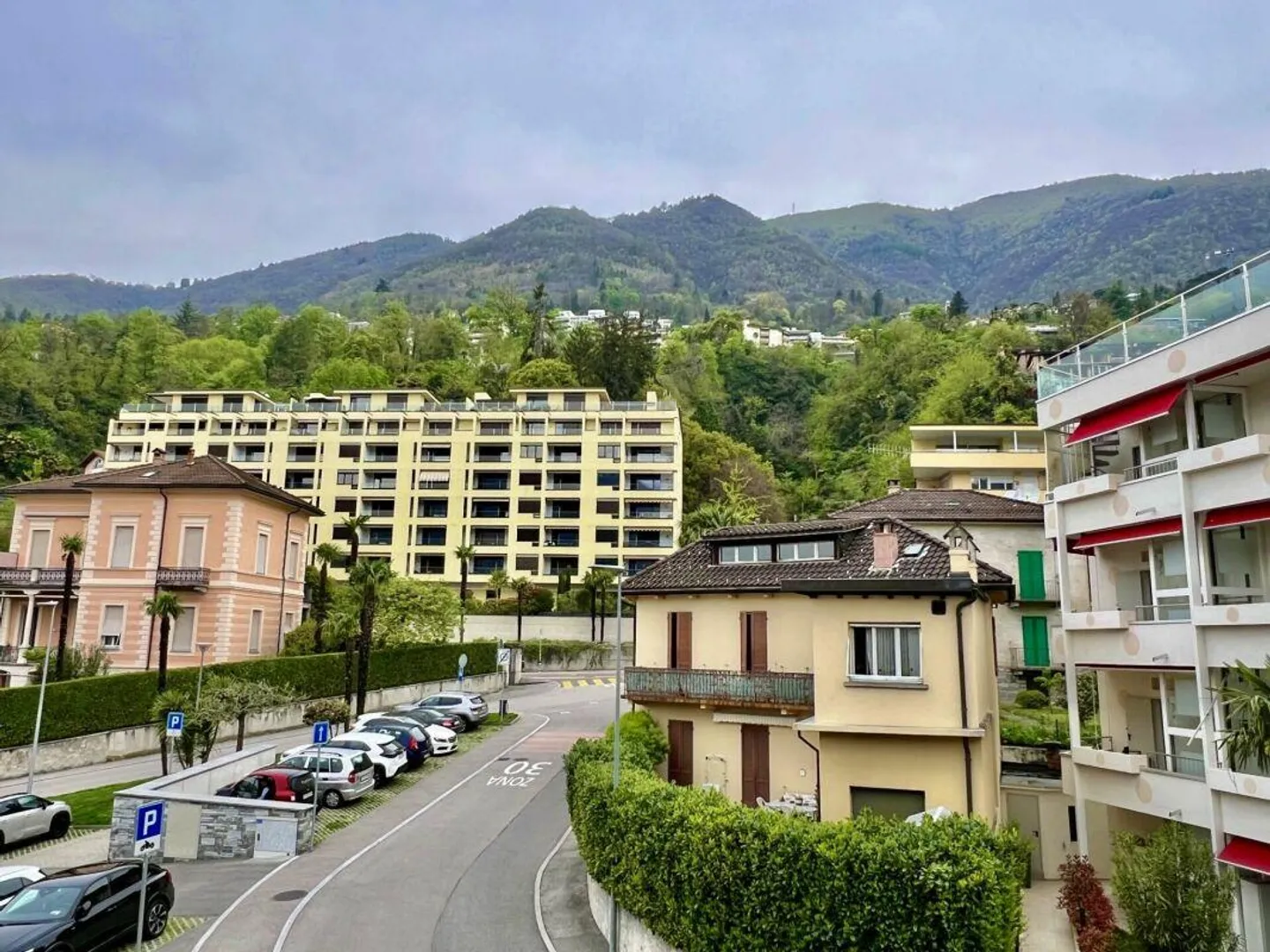 Modernes Apartment in Muralto - Foto 19 von 20