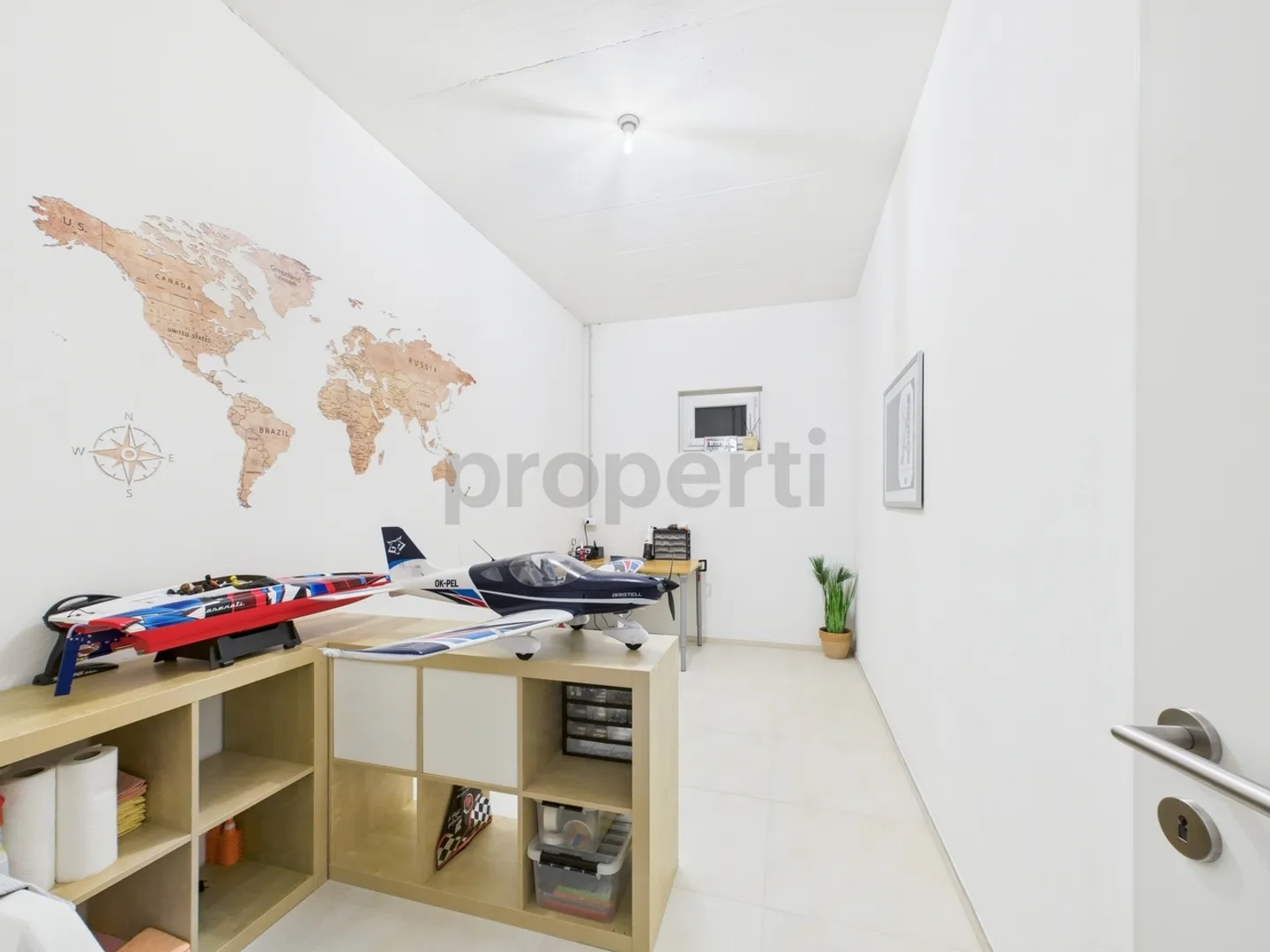 Exclusive Single-Family Home in Dürnten - with Sauna and Jacuzzi - Photo 7 of 13