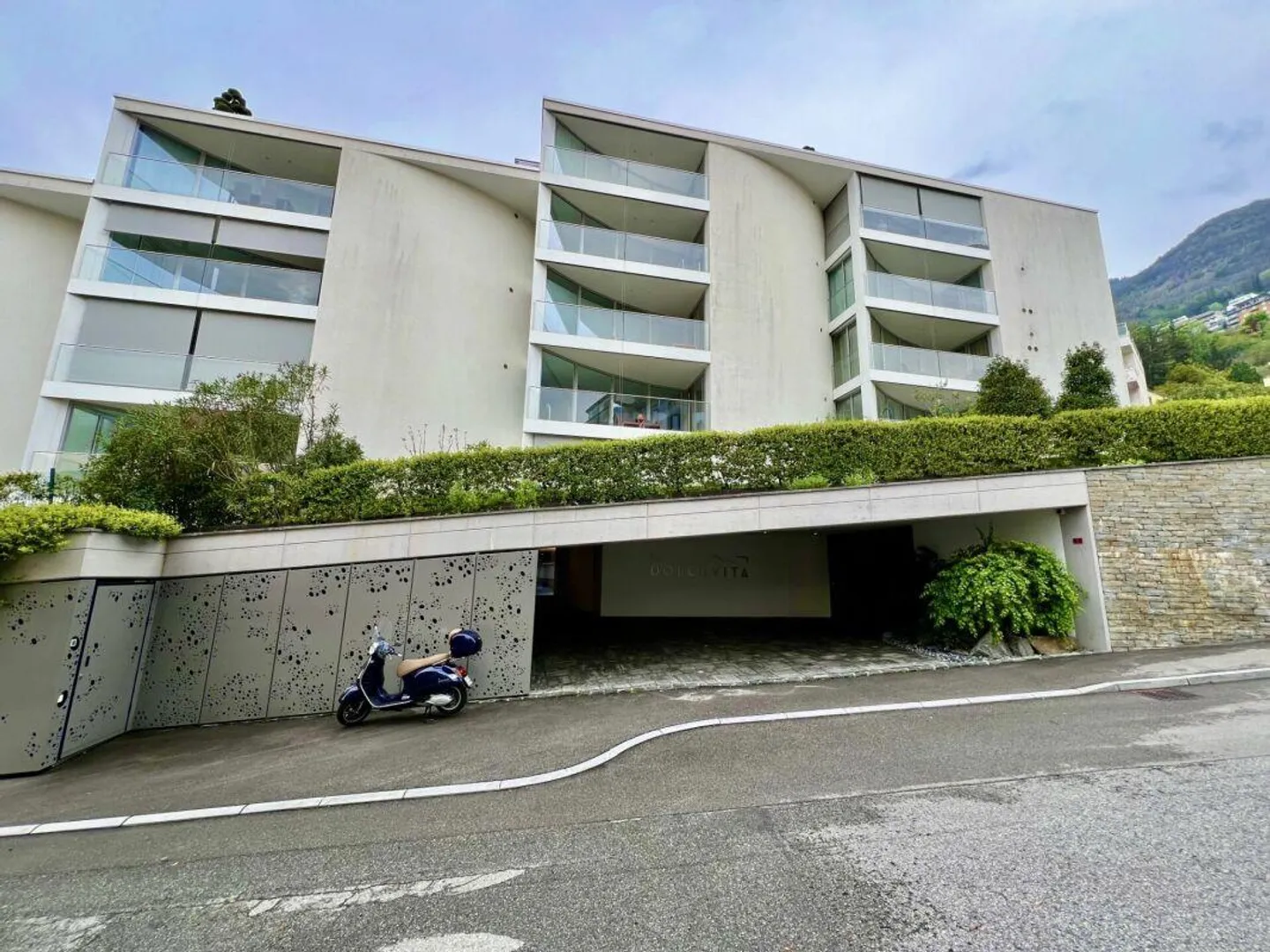 Modernes Apartment in Muralto - Foto 1 von 20