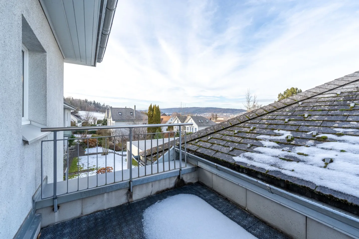 Stylish Single-Family Home with Exclusive Garden and Outdoor Oasis - Photo 25 of 35