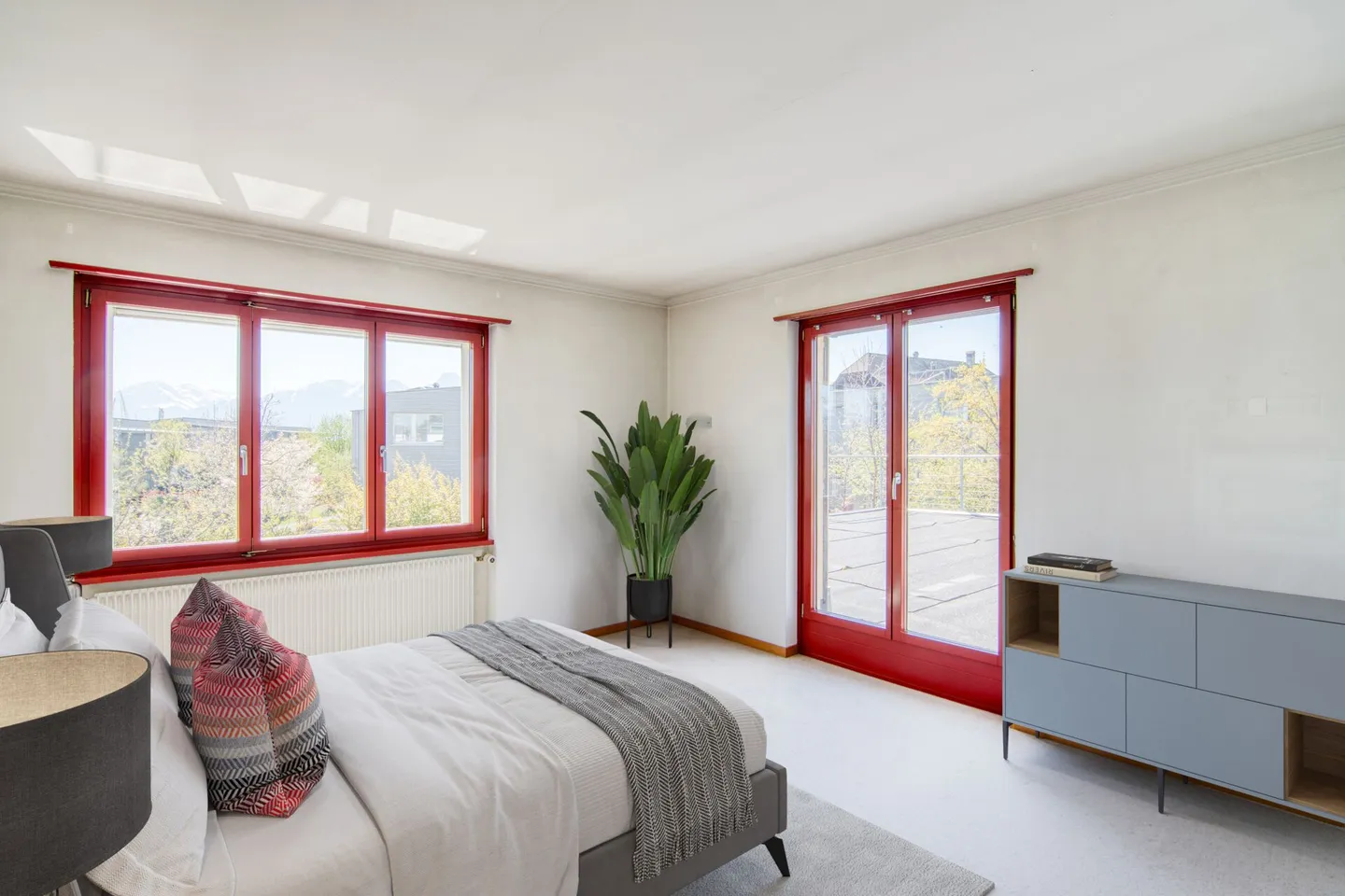 Spacious Property with B&B Potential - Living and Hosting Guests in the Gerzensee Region, at the Gateway to the Bernese Oberland - Photo 14 of 32