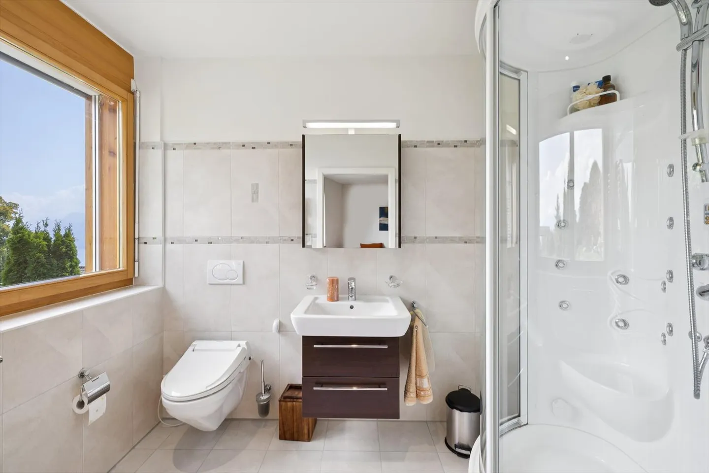 Appartement sofort bezugsbereit mit 2 Zimmern, Terrasse und Panoramablick - Foto 10 von 12
