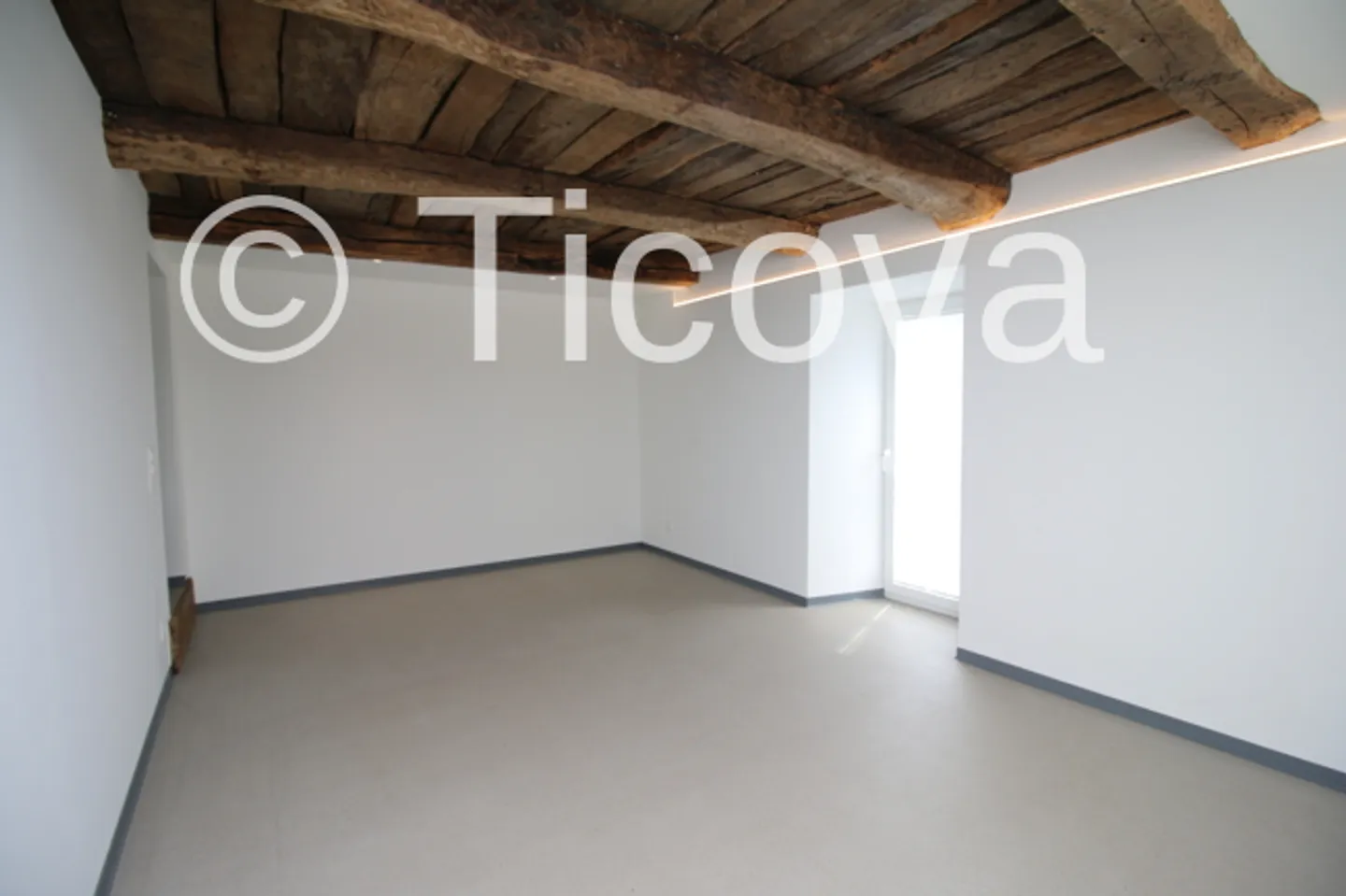 Appartamento in affitto - Foto 6 di 15