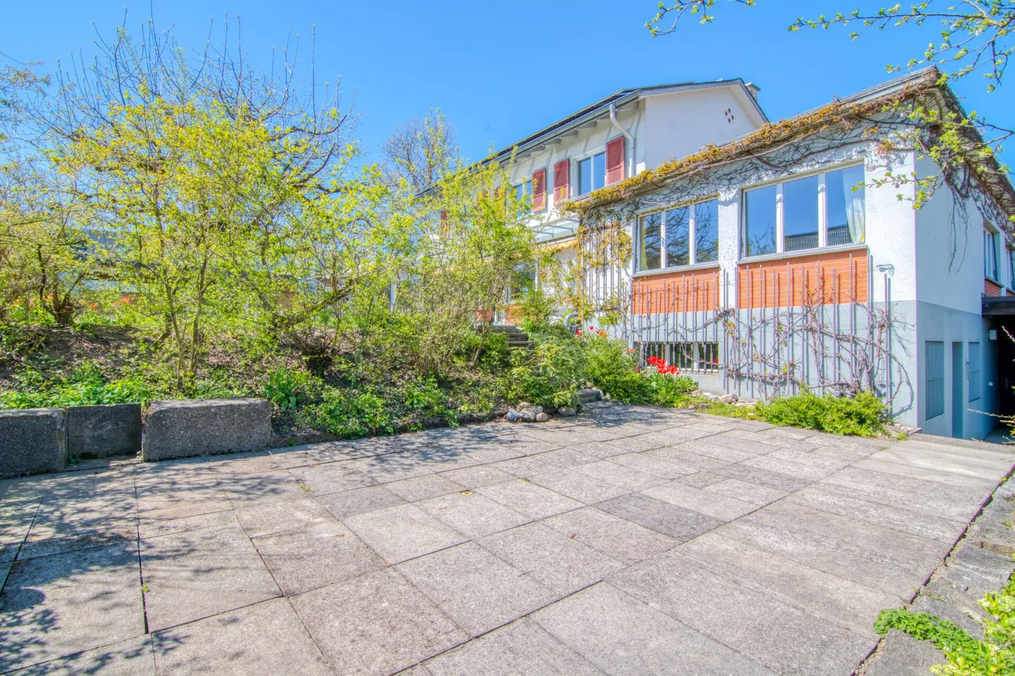 Spacious Property with B&B Potential - Living and Hosting Guests in the Gerzensee Region, at the Gateway to the Bernese Oberland - Photo 29 of 32