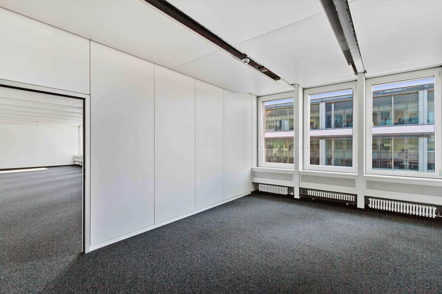 Praktisches Kleinbüro am Bahnhof Glattbrugg - Foto 4 von 13