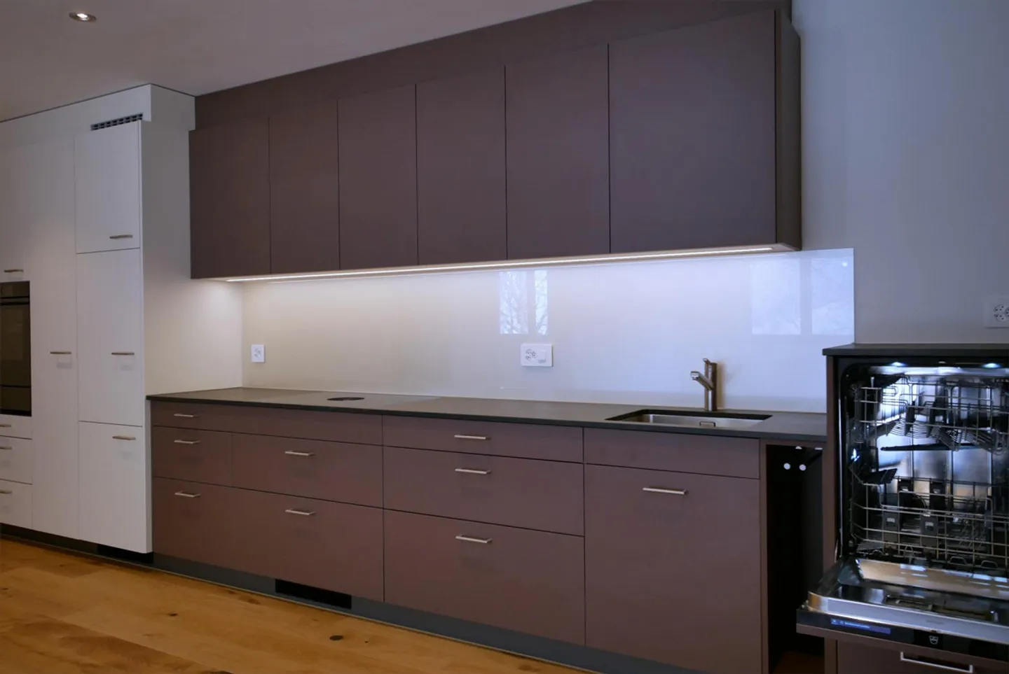 Nouveau bâtiment dans un emplacement central - Photo 2 sur 10