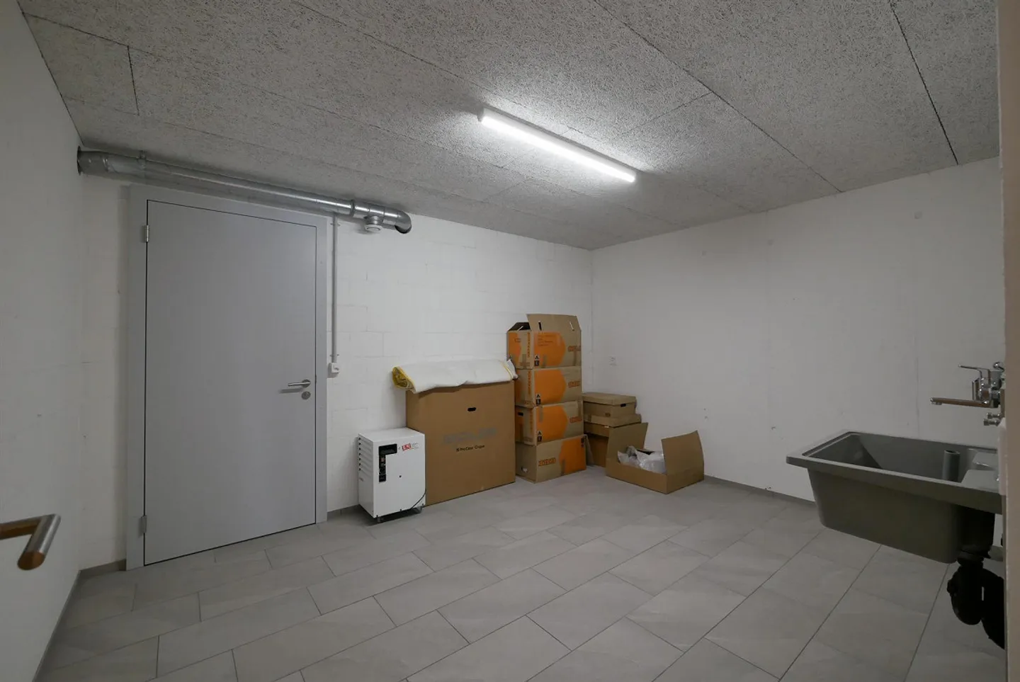 Nouveau bâtiment dans un emplacement central - Photo 9 sur 10