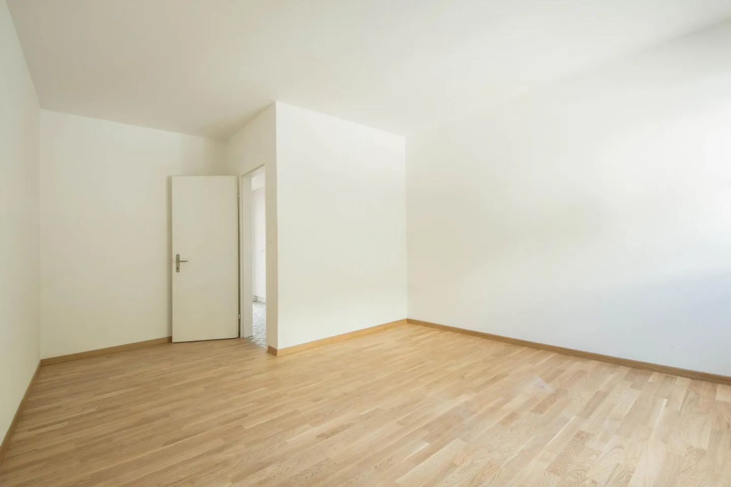 Appartement moderne et lumineux au cœur d'Ascona ! - Photo 2 sur 9