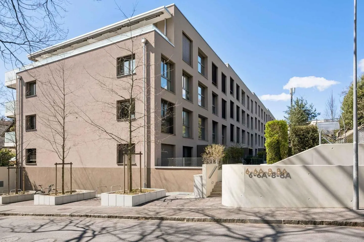 Attique avec grande terrasse - Photo 3 sur 10