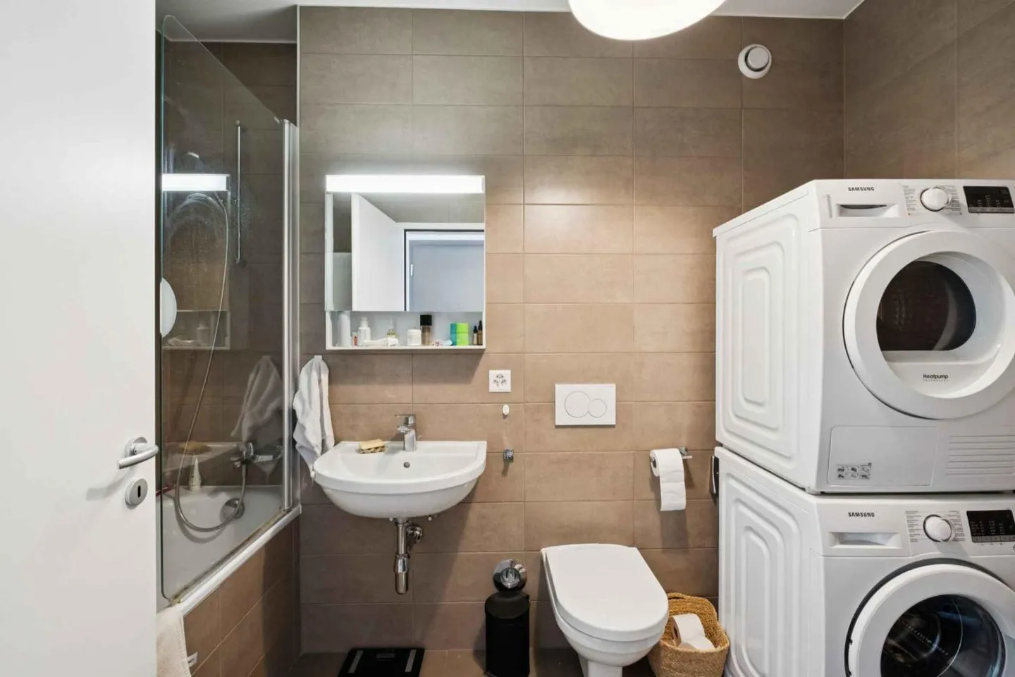 Attique avec grande terrasse - Photo 8 sur 10