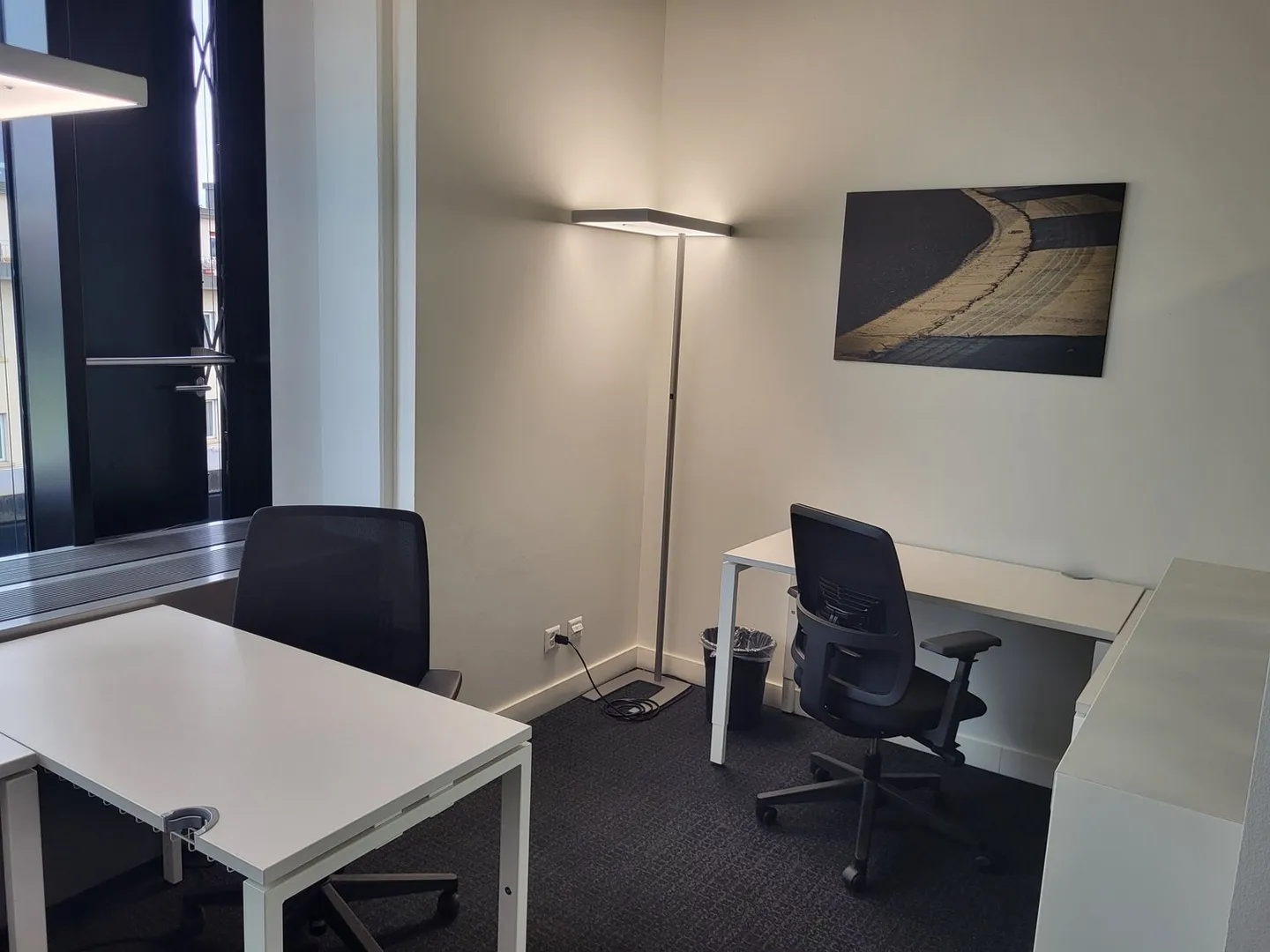 Ufficio privato per tre persone nel Regus City Centre - Foto 12 di 18