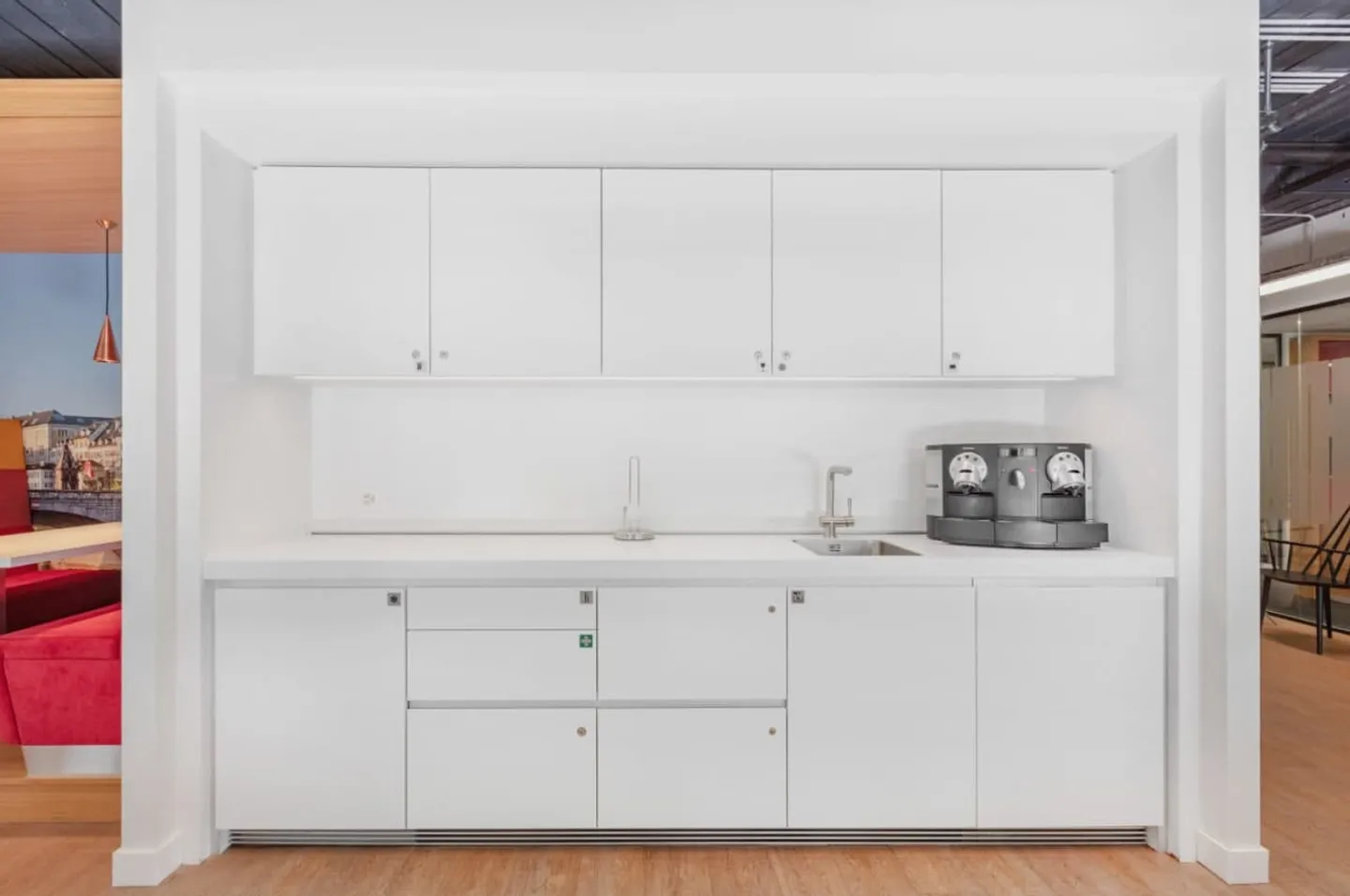 Ufficio privato per tre persone nel Regus City Centre - Foto 11 di 18