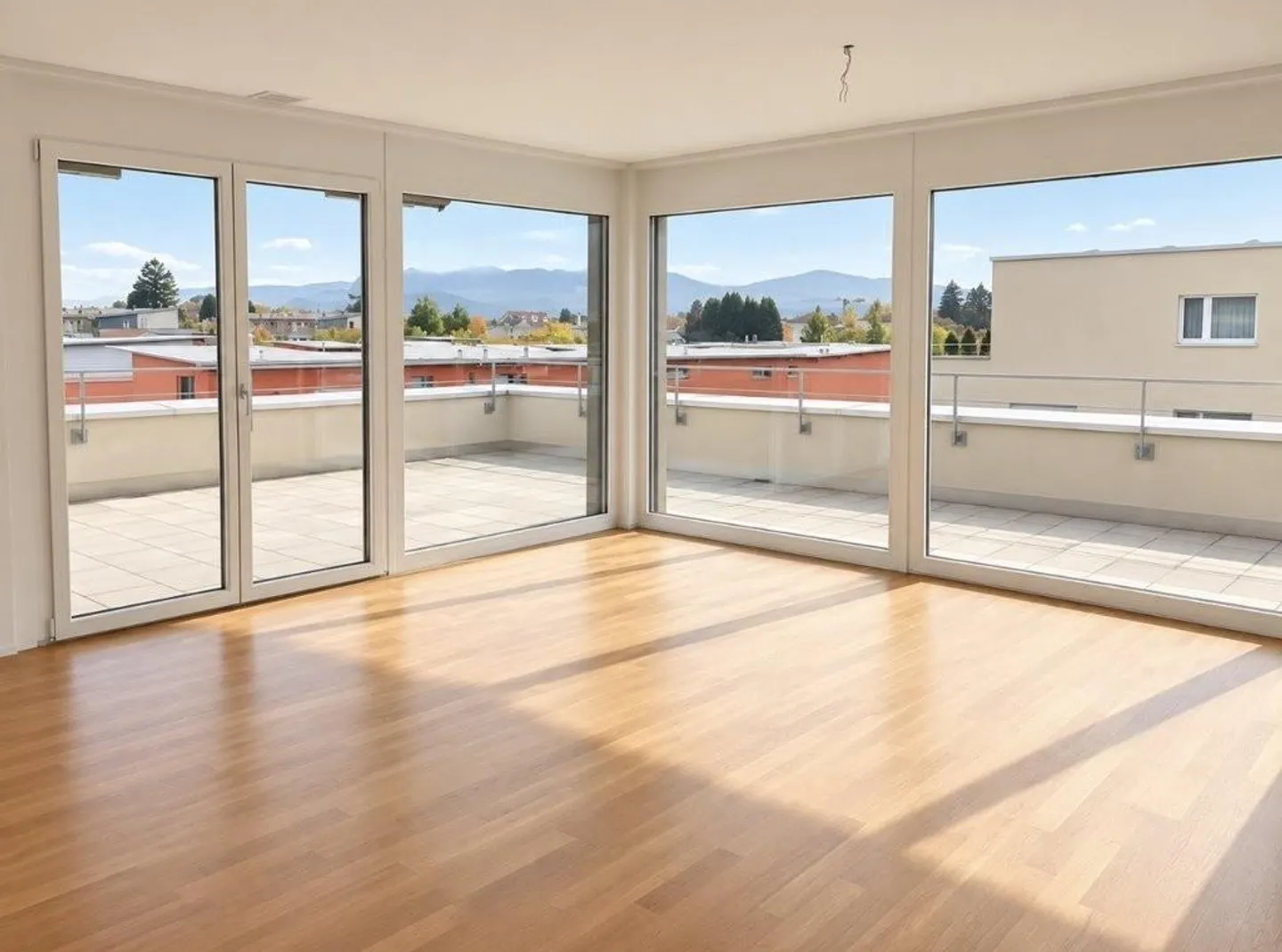 Attico con vista montagna in posizione privilegiata - Foto 1 di 9