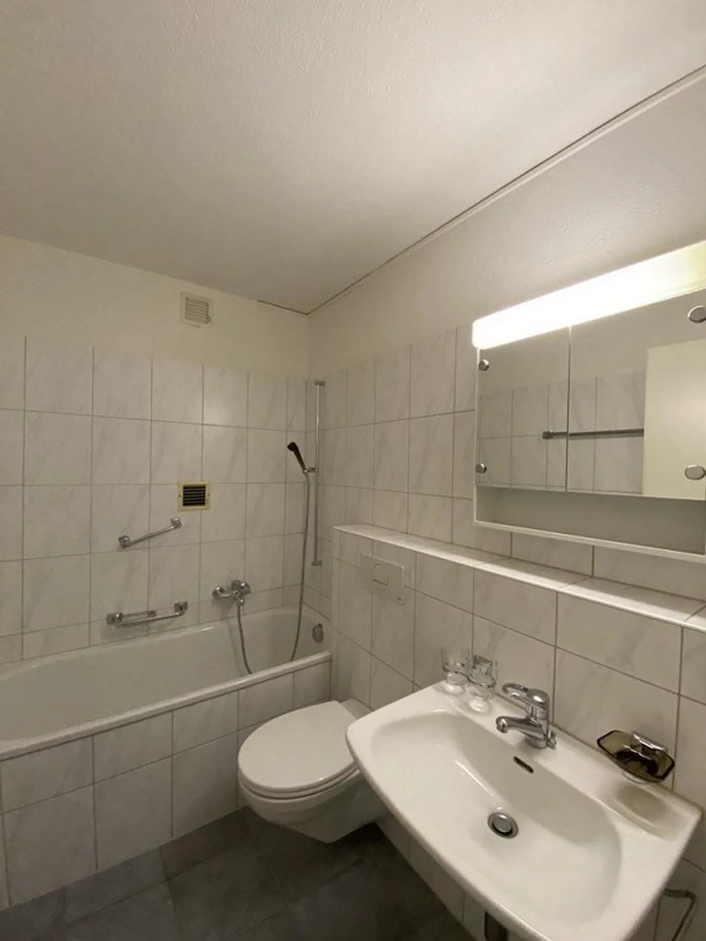 Centrally Located Apartment with Large Balcony and View - Photo 3 of 7