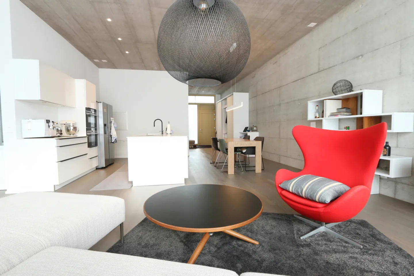 Vivere urbano con carattere e un'esperienza spaziale unica - Foto 2 di 13