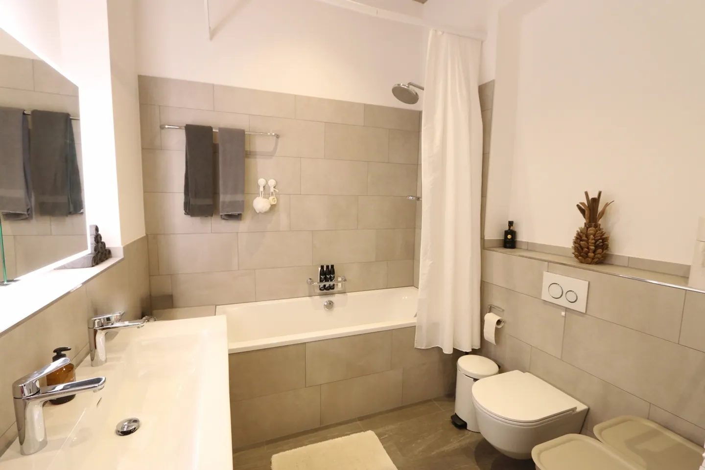 Vivere urbano con carattere e un'esperienza spaziale unica - Foto 7 di 13