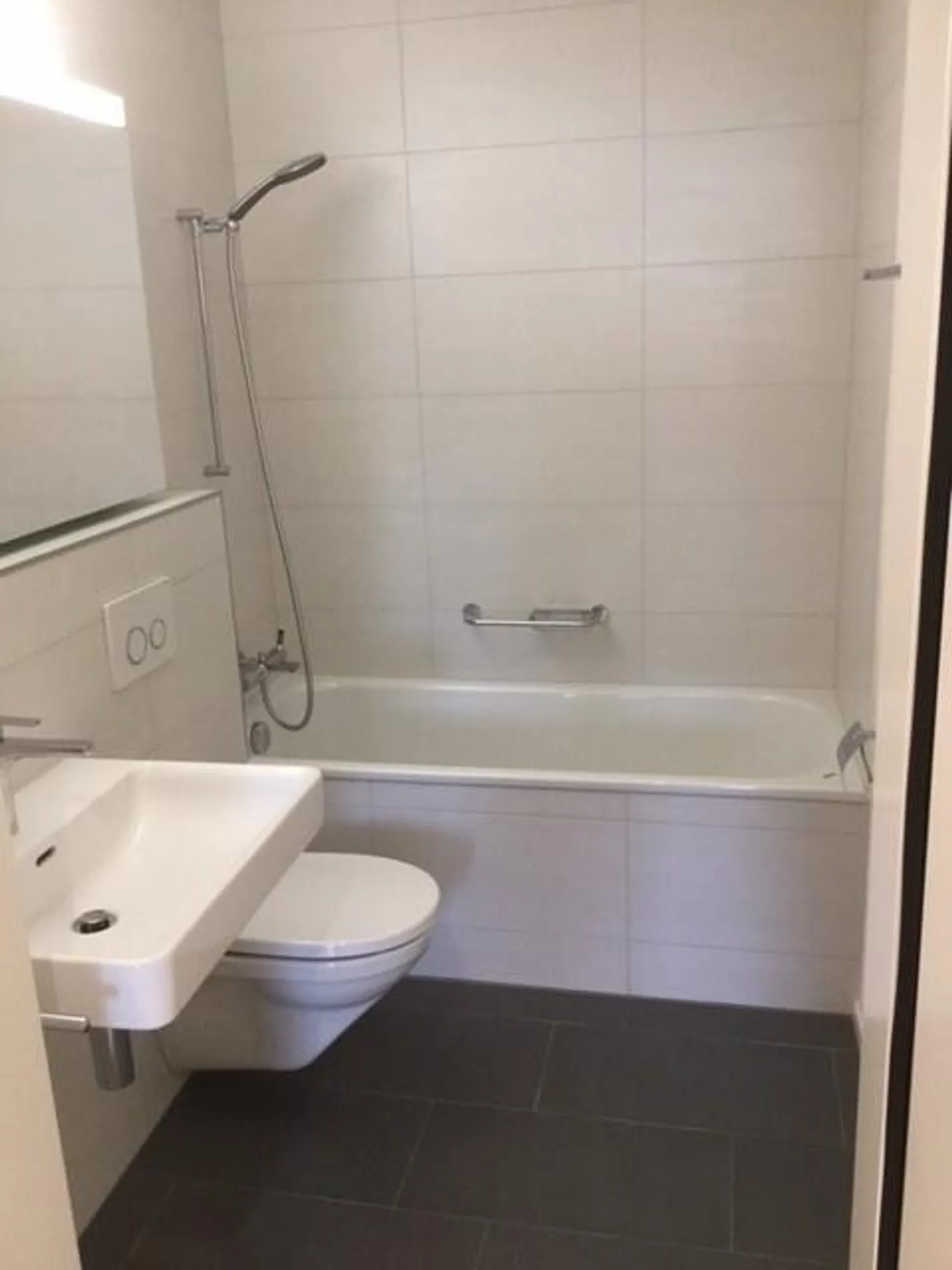 Exklusives 3.5-Zimmer Appartement - Foto 3 von 12