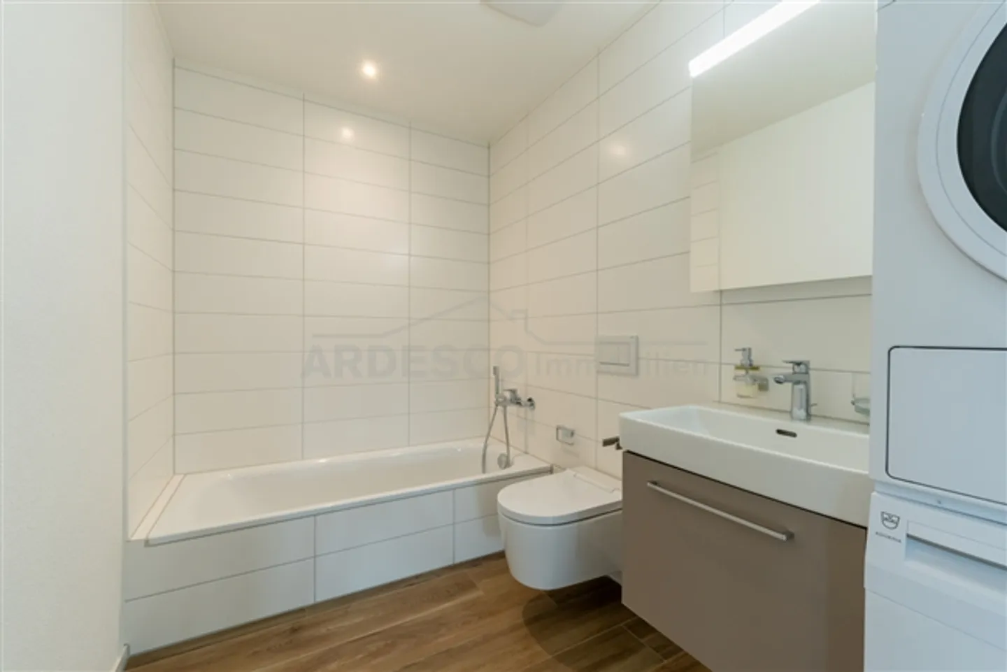 "Here Lives Life" - Photo 5 of 12