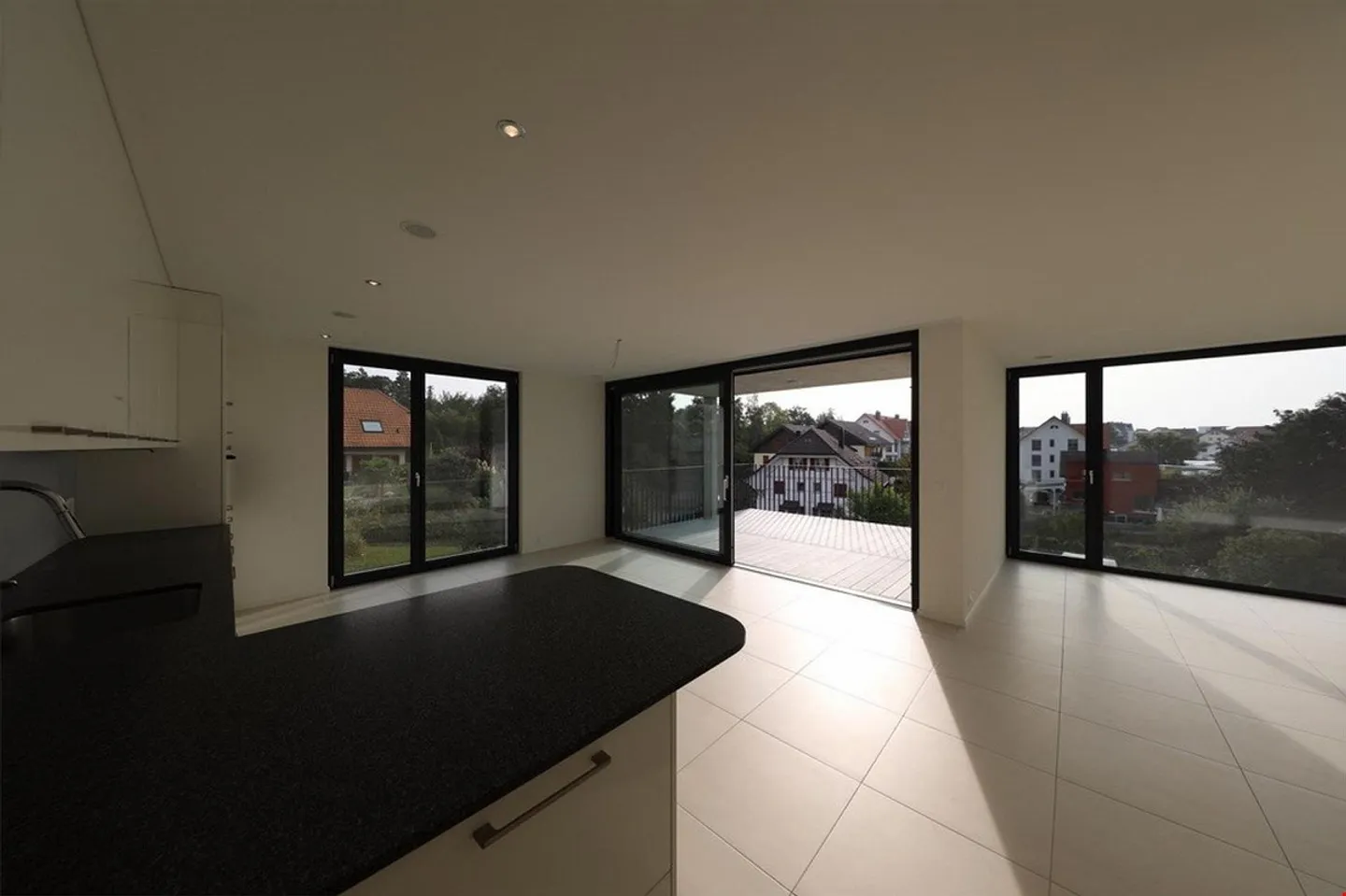 Appartement spacieux et lumineux au standard de propriété - Photo 6 sur 9