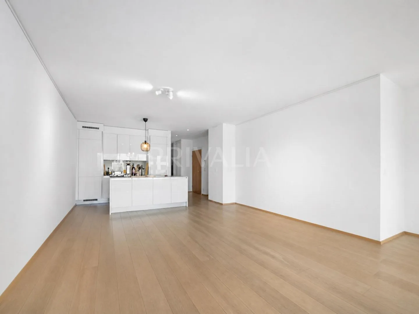 Exklusiv: Neuere 4-Zimmer-Wohnung in der Gradelle - Foto 2 von 8