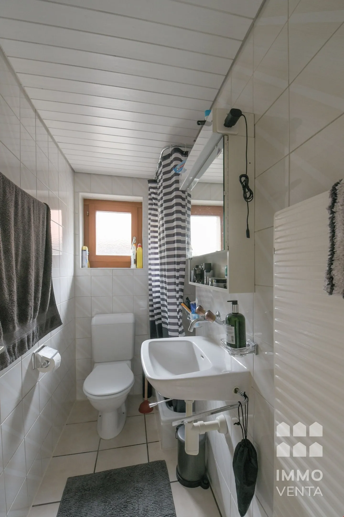 Modernes Apartment in Biel - Foto 9 von 9