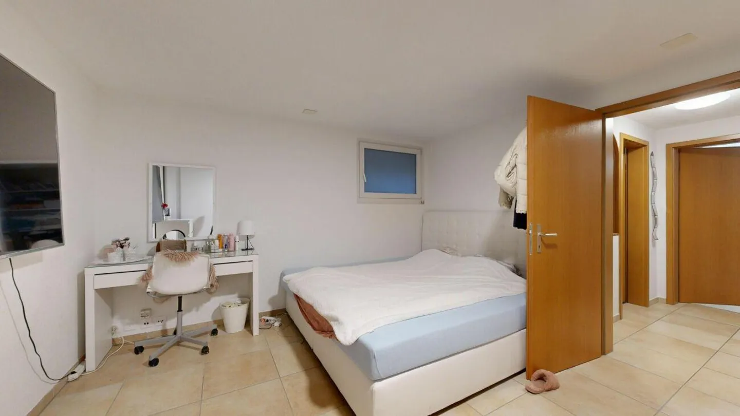 Casa unifamiliare moderna con due posti auto - Foto 10 di 20