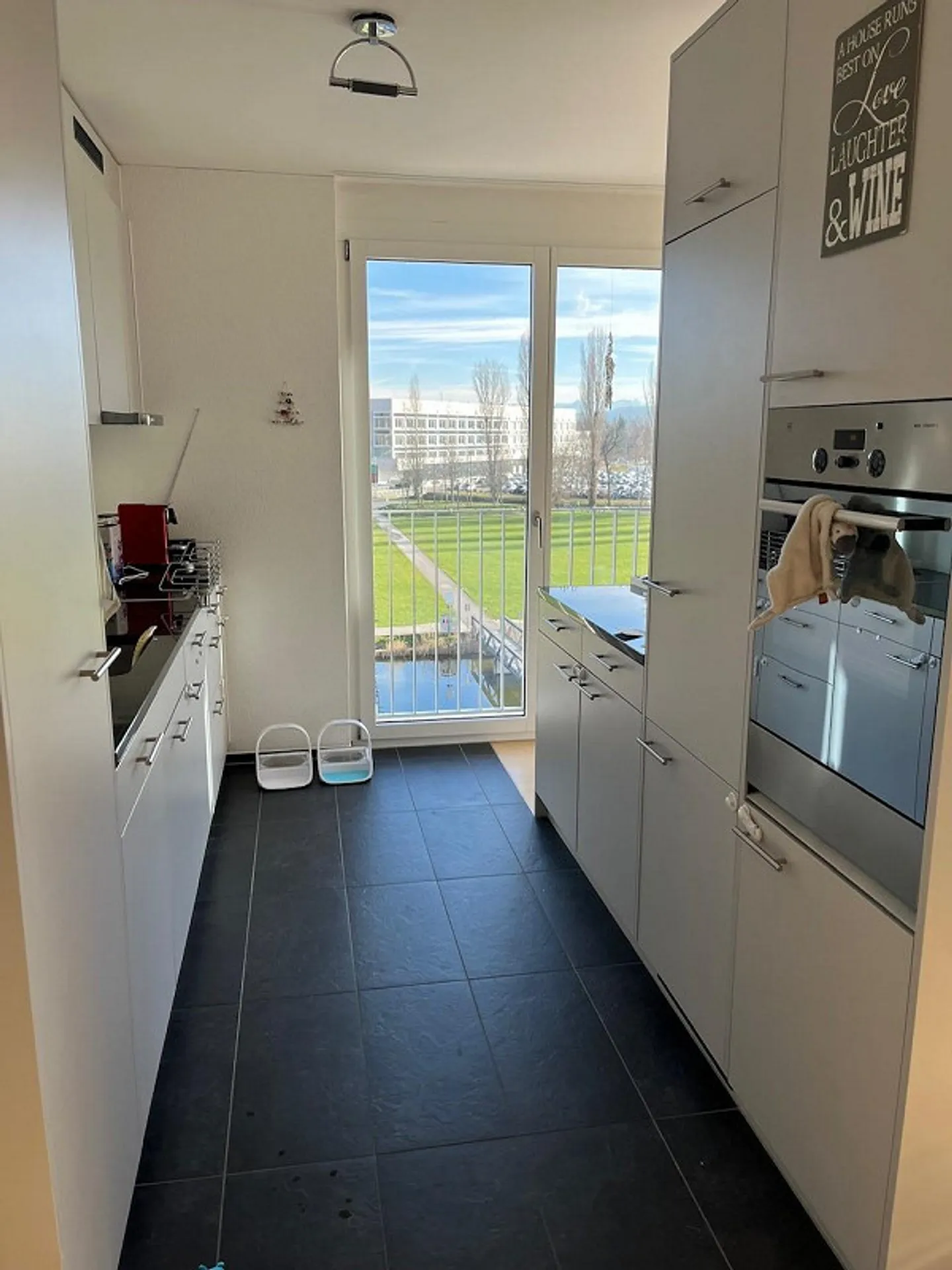 Appartamento di 4,5 stanze al lago in standard di proprietà - Foto 3 di 12