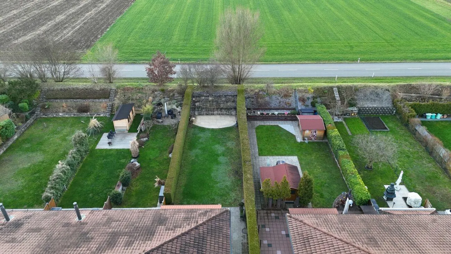 Casa unifamiliare moderna con due posti auto - Foto 20 di 20
