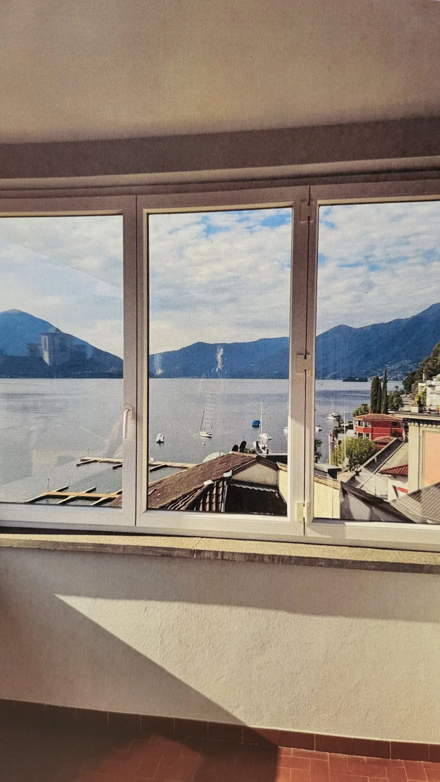 Splendido attico di 4.5 locali con vista lago ad Ascona - Foto 2 di 3