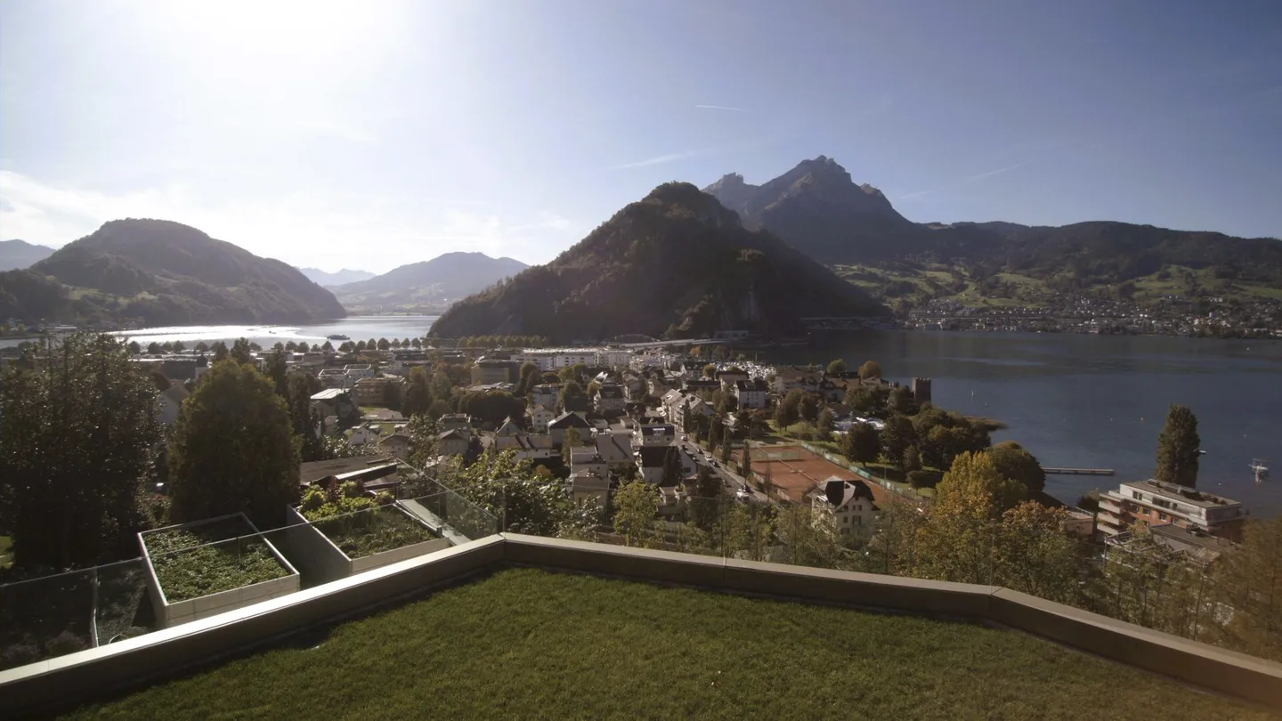 Sogno abitativo con vista lago e panorama montano - Foto 12 di 15