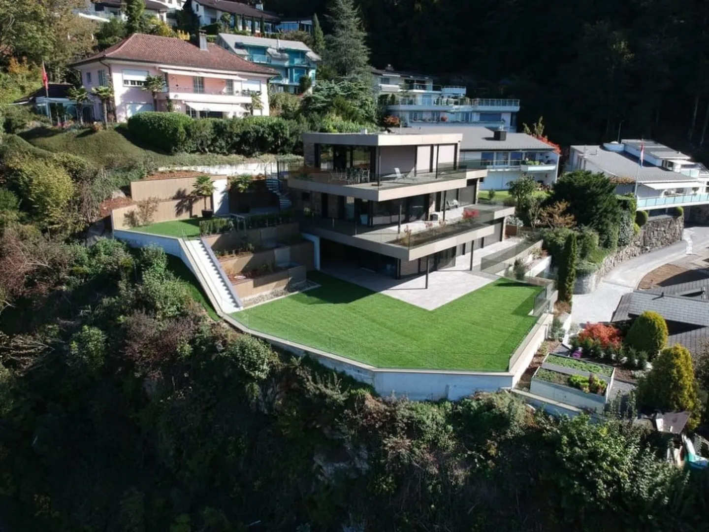 Sogno abitativo con vista lago e panorama montano - Foto 15 di 15