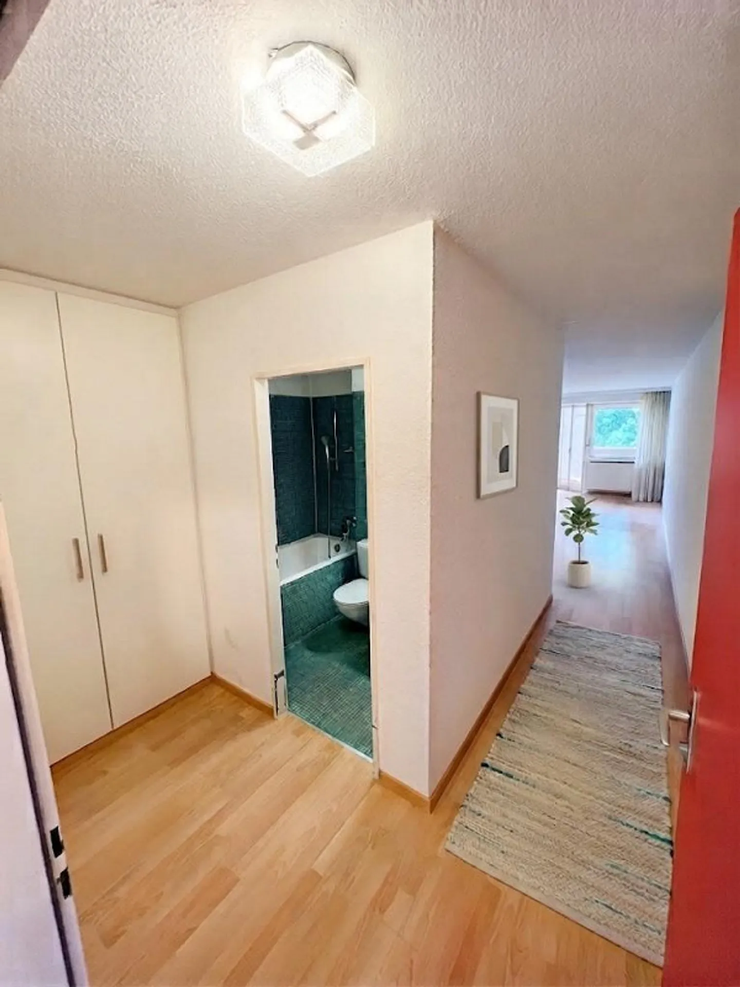 Zentrales Wohnglück  Charmante 1-Zimmer-Wohnung zu vermieten! - Foto 2 von 5