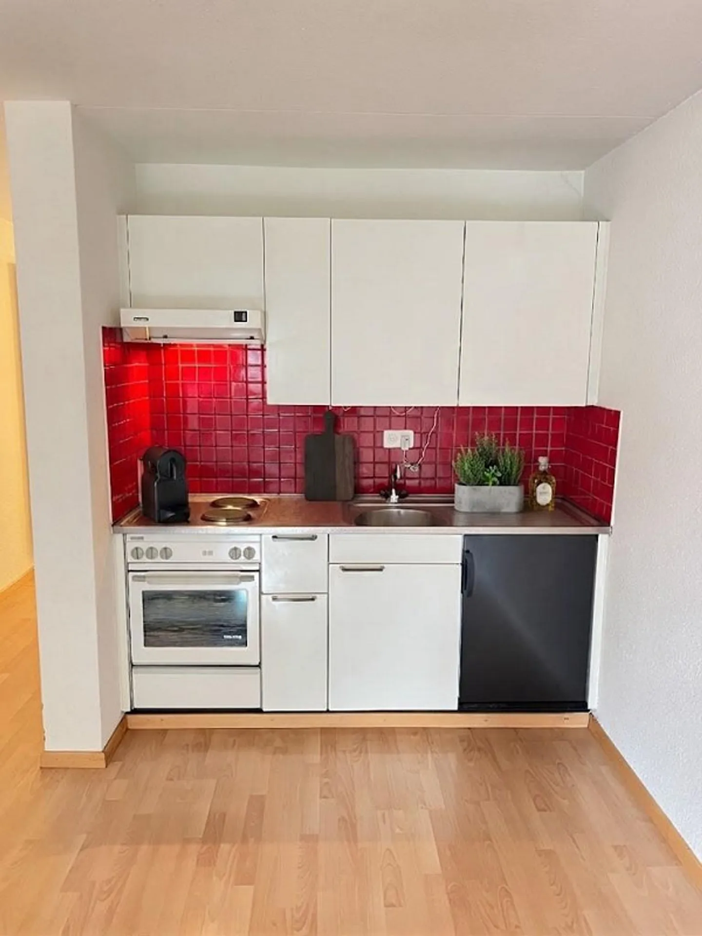 Zentrales Wohnglück  Charmante 1-Zimmer-Wohnung zu vermieten! - Foto 3 von 5