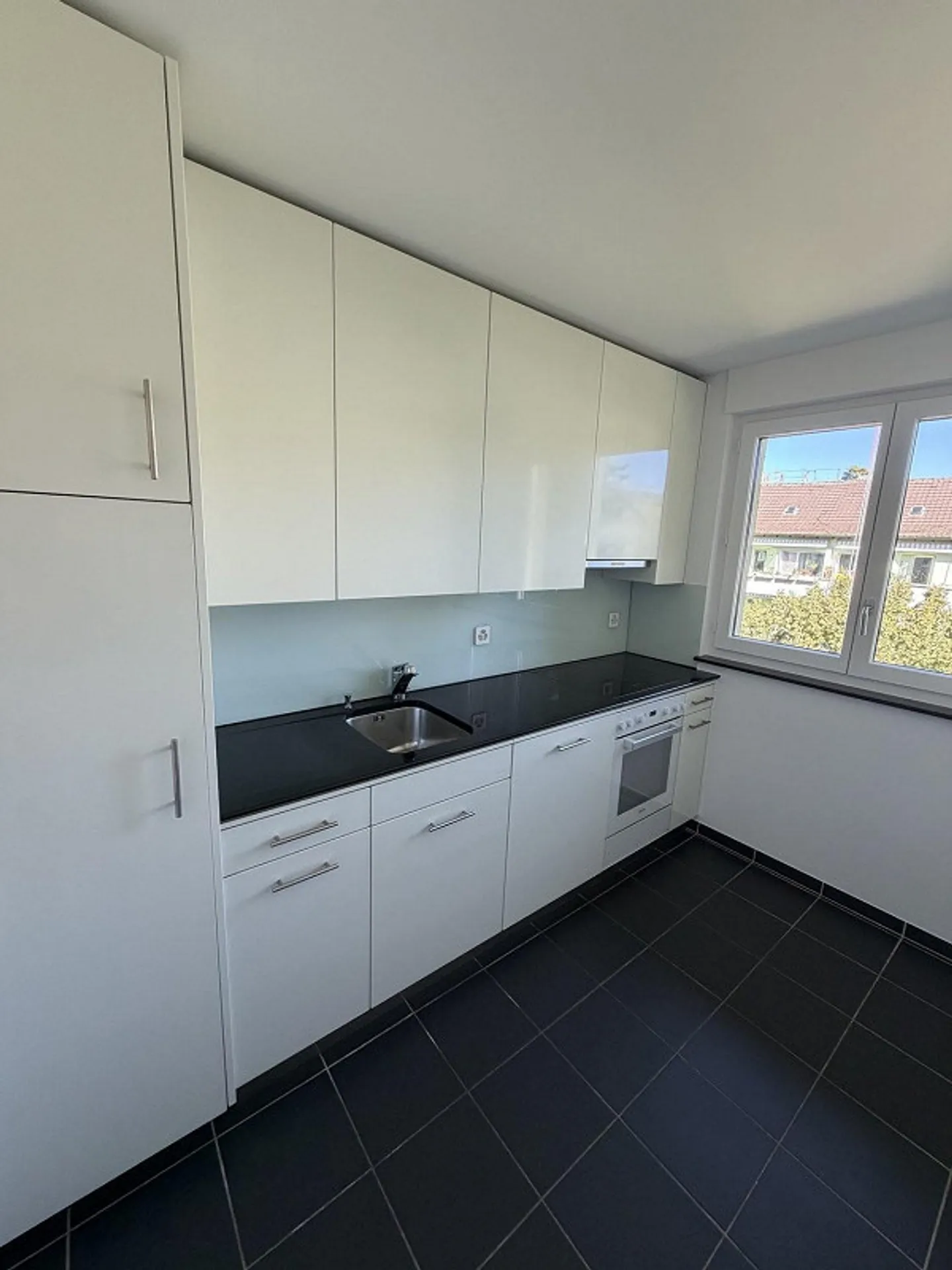 Geräumige 3.5-Zimmerwohnung - Foto 2 von 13
