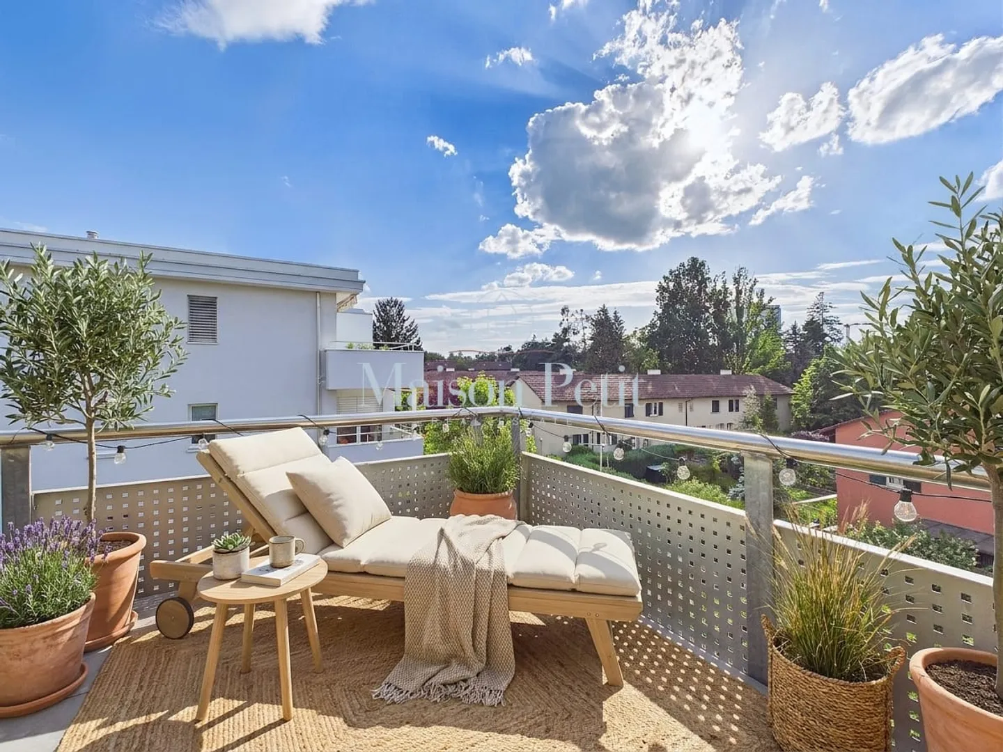 Zürich-City - with a view of Üetliberg in a quiet location, with everything the heart desires. Ideal for singles or couples. - Photo 2 of 10