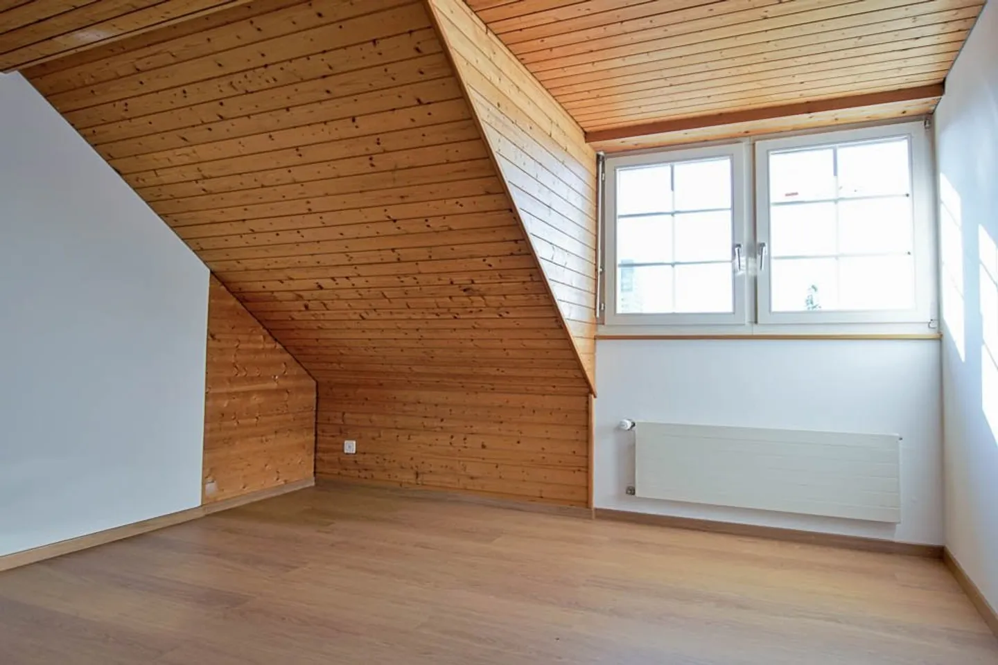 Heimelige 3.0-Zi. Wohnung im 3. OG - Foto 1 von 6