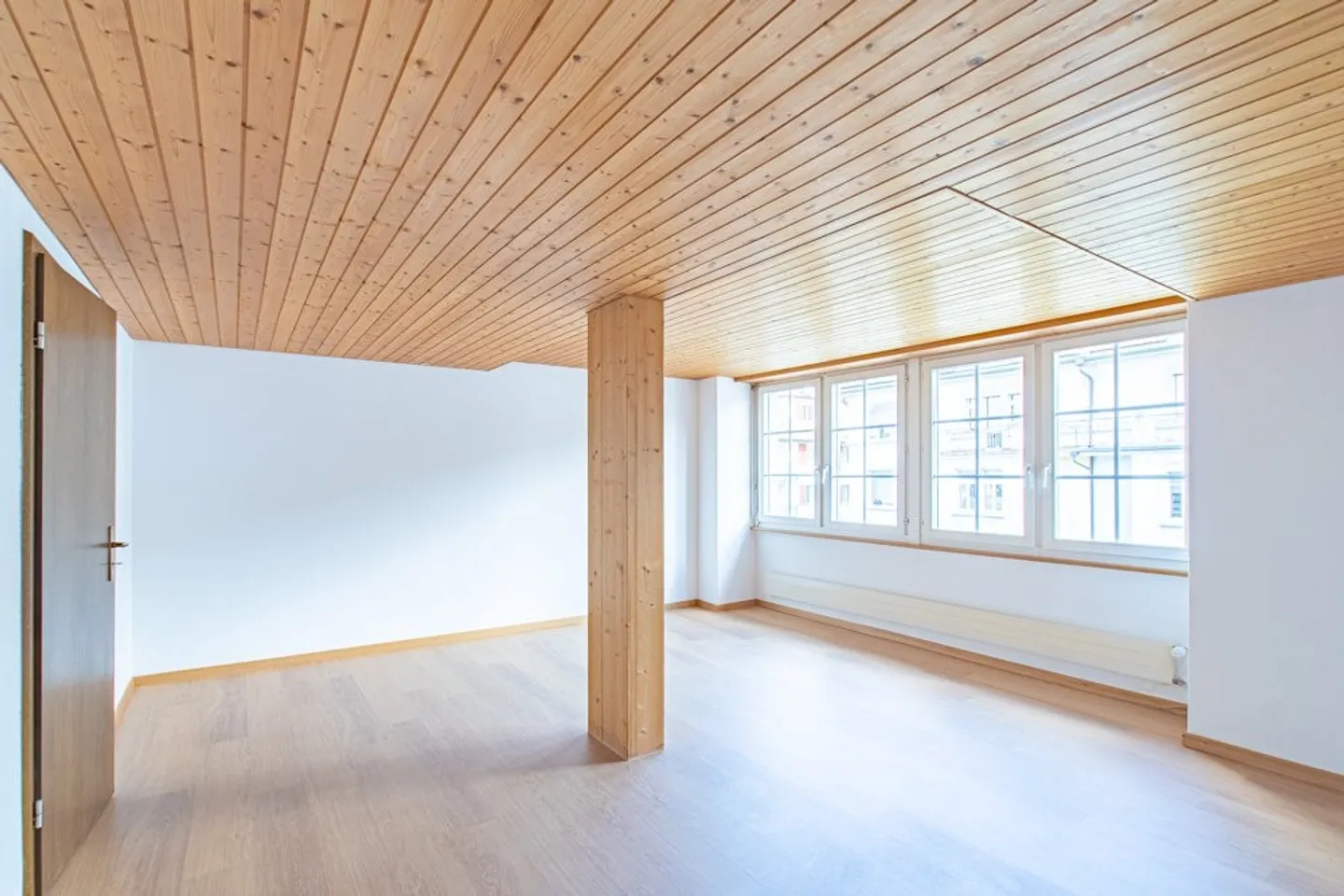 Heimelige 3.0-Zi. Wohnung im 3. OG - Foto 2 von 6