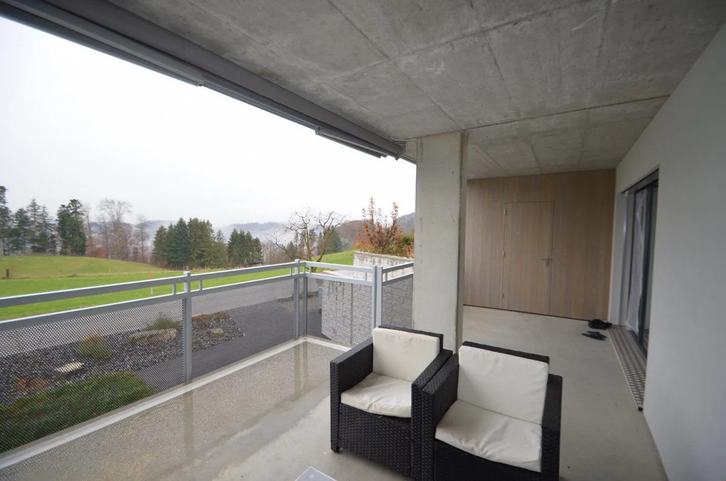 Votre appartement lumineux avec un grand balcon et vue panoramique ! - Photo 9 sur 10
