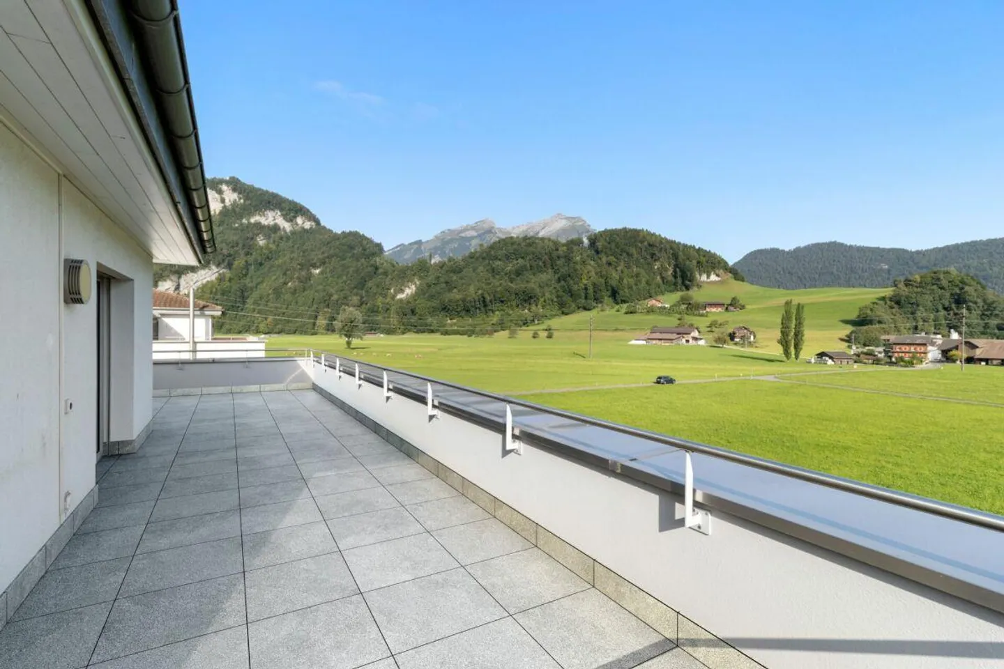 Paradis de Terrasse Ensoleillé! - Photo 5 sur 9