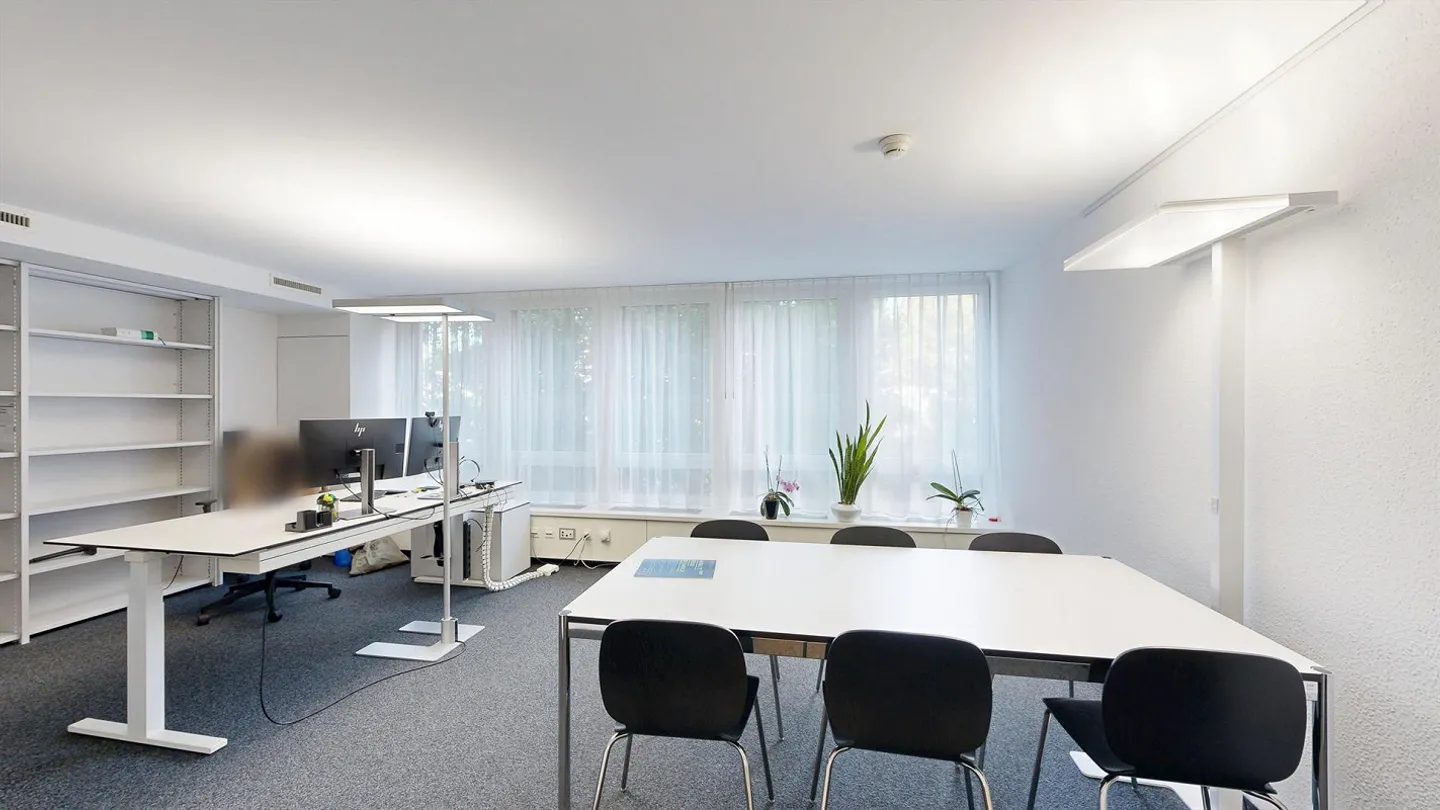 Workplace in the Heart of the City - Photo 5 of 7