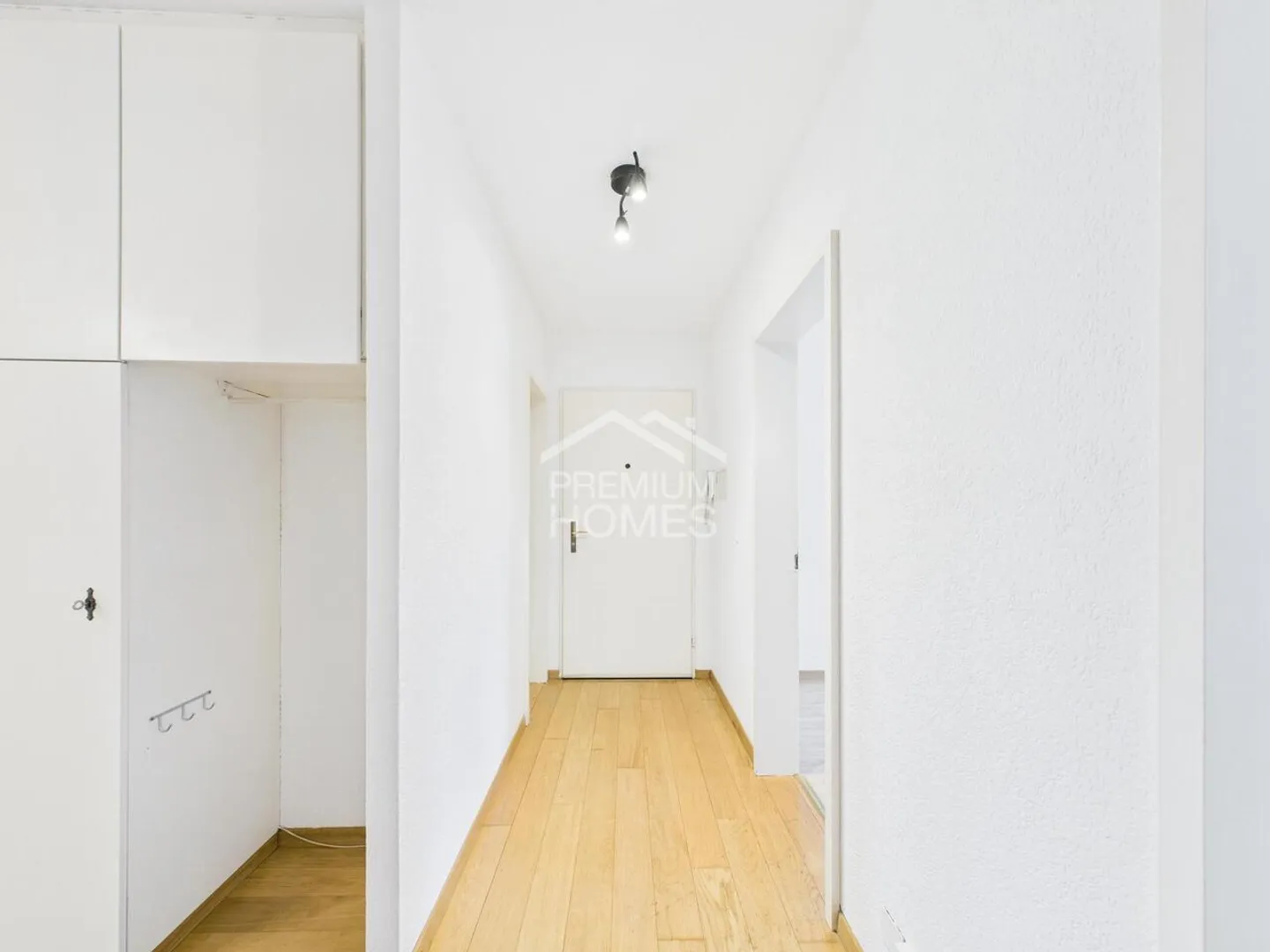 Emplacement calme, beaucoup de verdure et meilleure qualité de vie - Photo 4 sur 8