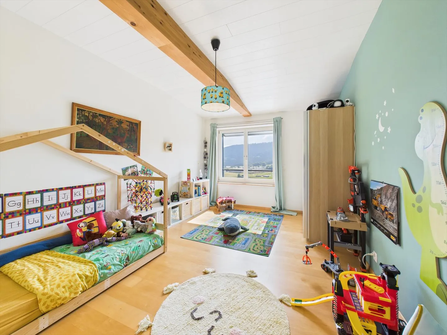 Villa indipendente con due appartamenti, grande giardino e vista libera a Vallorbe - Foto 4 di 16