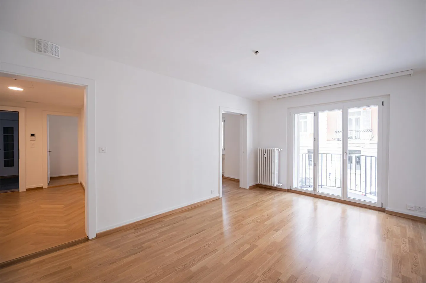 TOUT À PROXIMITÉ, APPARTEMENT EN VILLE DANS UN EMPLACEMENT DE CHOIX ! - Photo 6 sur 12