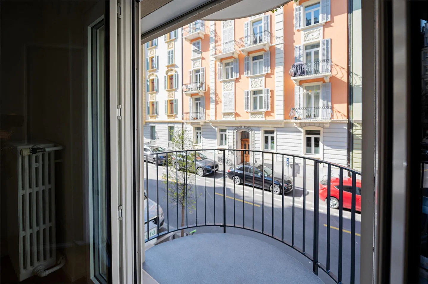 TOUT À PROXIMITÉ, APPARTEMENT EN VILLE DANS UN EMPLACEMENT DE CHOIX ! - Photo 10 sur 12
