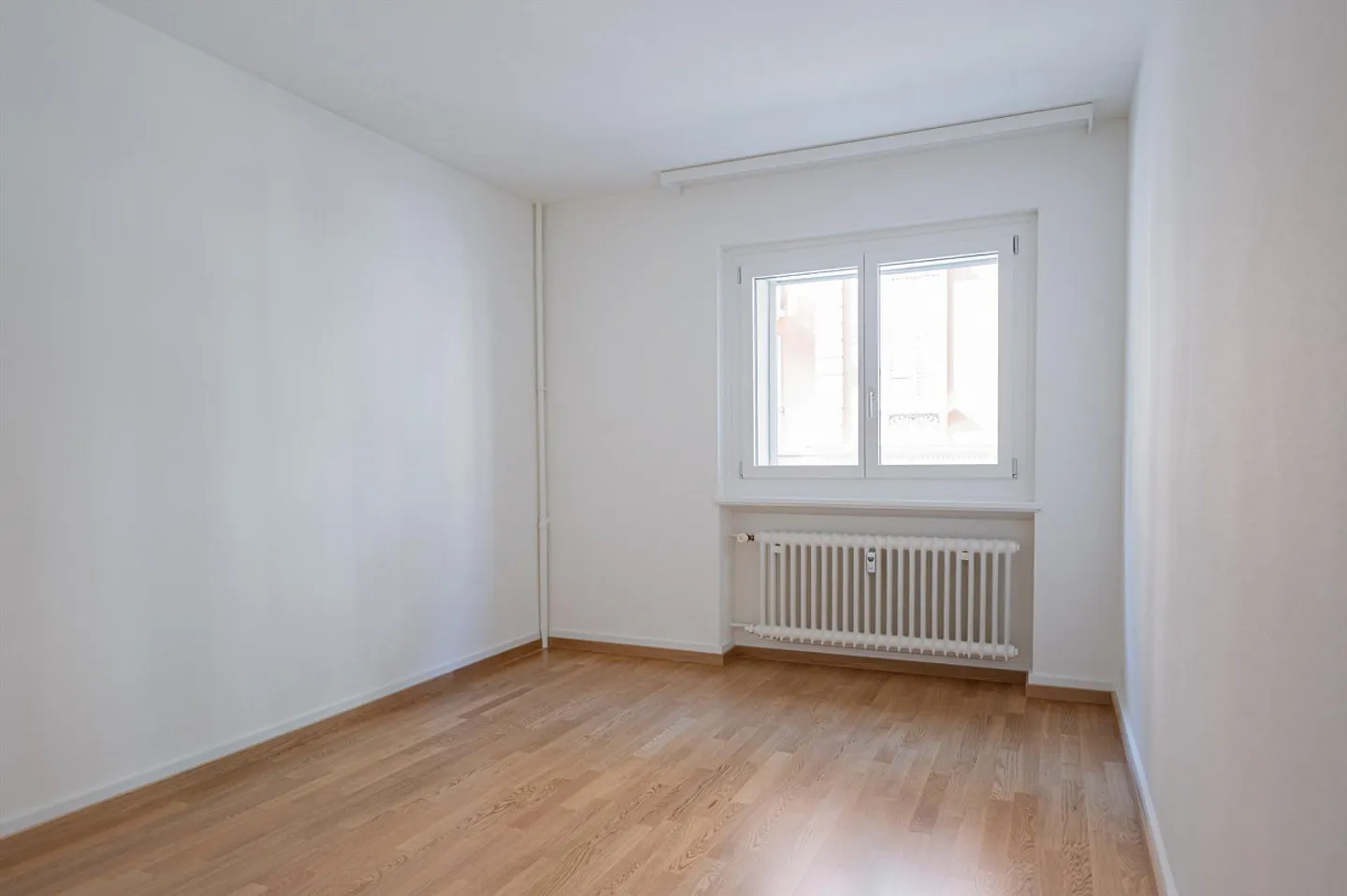 TOUT À PROXIMITÉ, APPARTEMENT EN VILLE DANS UN EMPLACEMENT DE CHOIX ! - Photo 8 sur 12