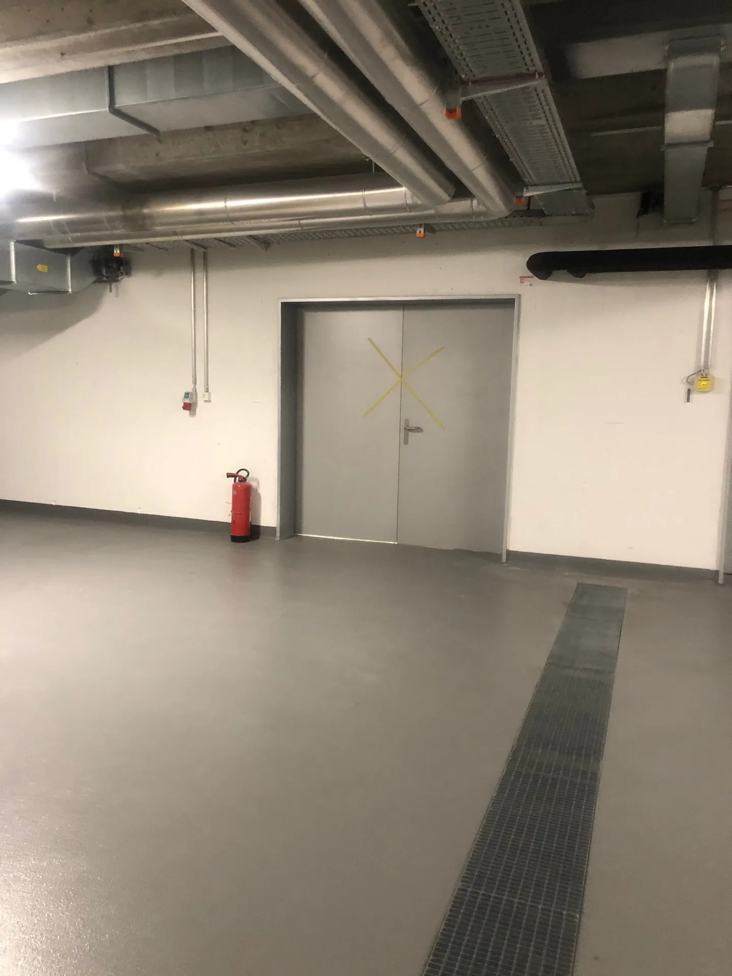 148 m2 Lagerfläche - Foto 4 von 6