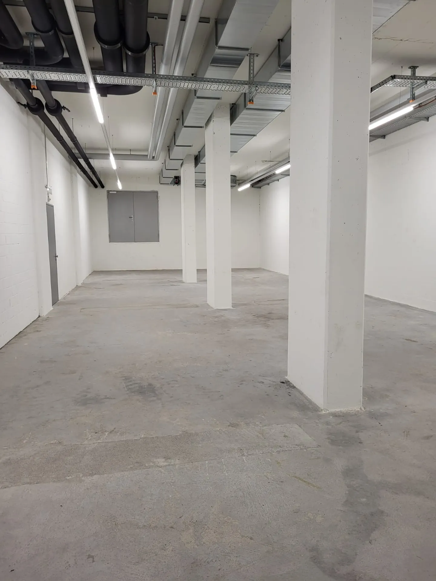 148 m2 Lagerfläche - Foto 6 von 6