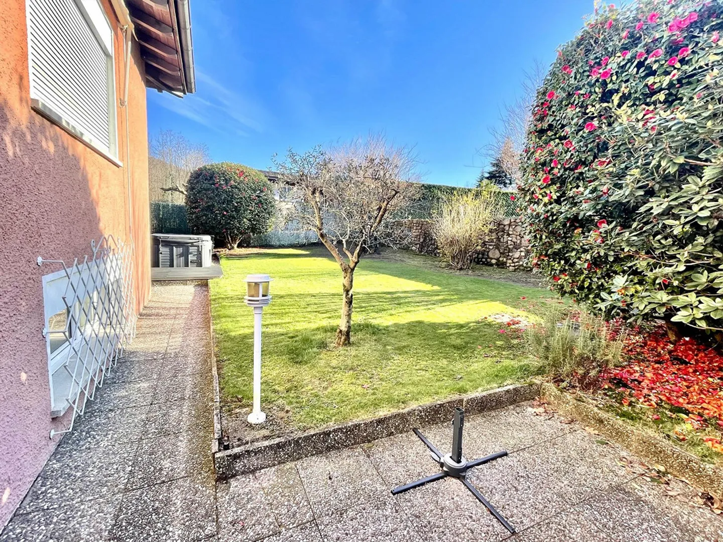Beautiful house with 5.5 rooms and a large garden in Origlio - Photo 2 of 13