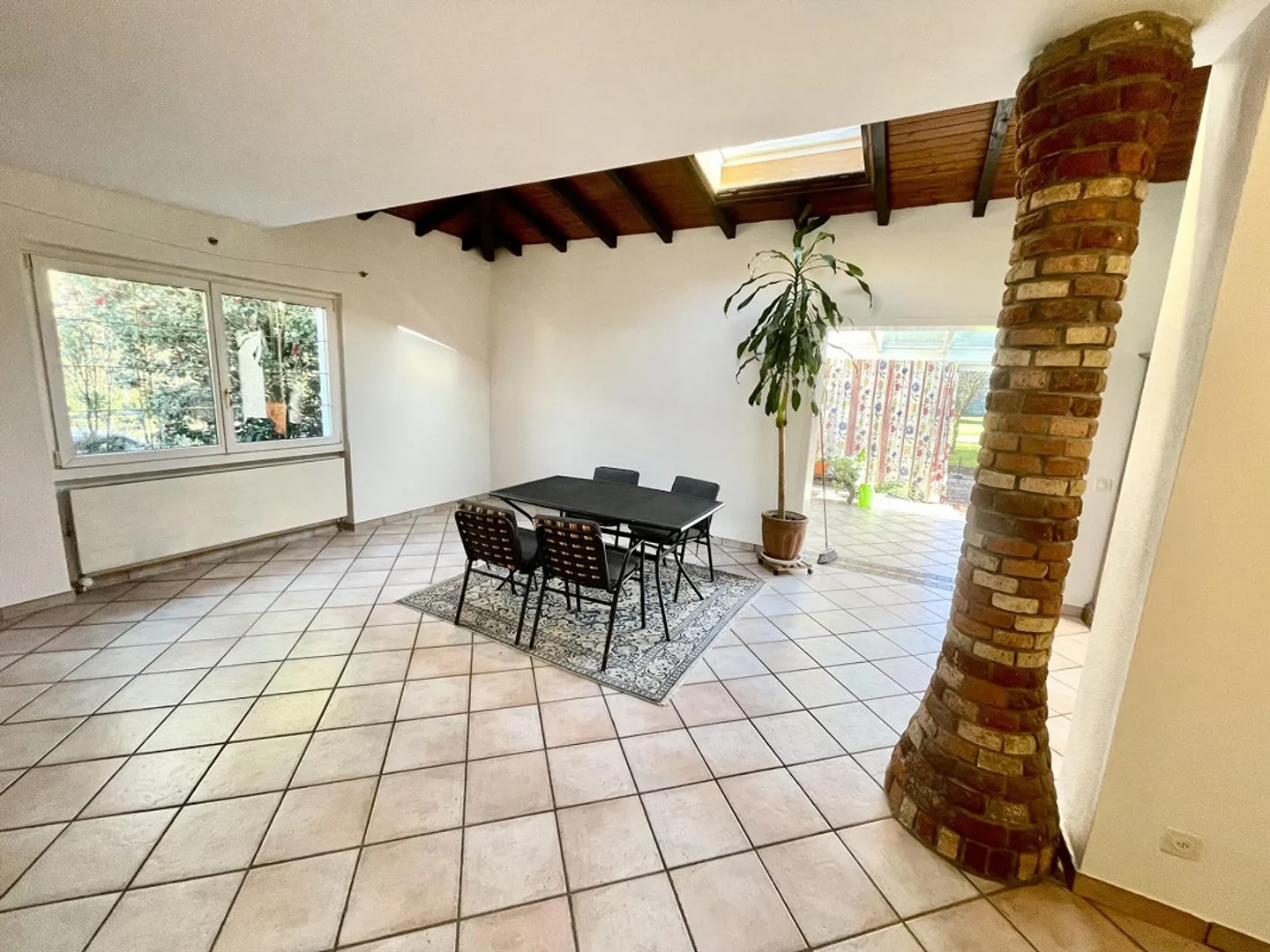 Beautiful house with 5.5 rooms and a large garden in Origlio - Photo 12 of 13