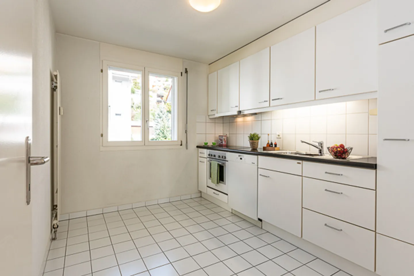 Carino appartamento di 2,5 stanze - Foto 3 di 7